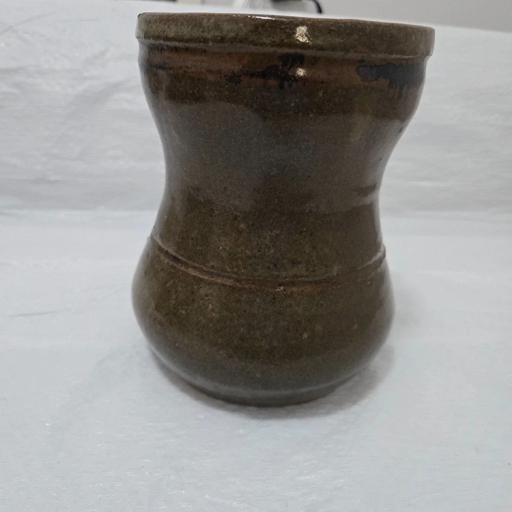 Signed CORA Studio Pottery Stoneware Vase Crock Brown Olive Glaze 6